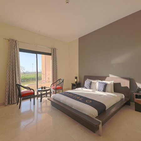 Capital O133 Al Sawadi Beach Resort & Spa Barka Εξωτερικό φωτογραφία