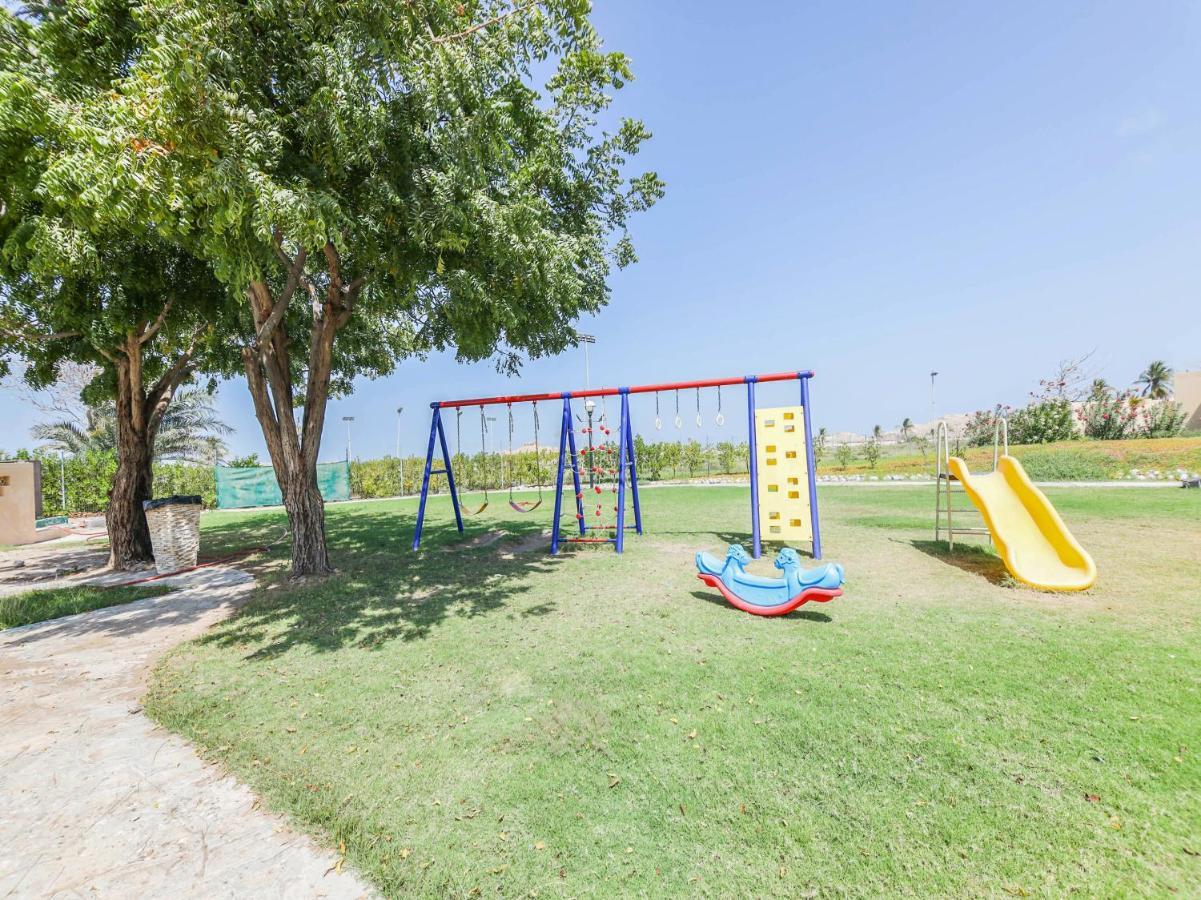 Capital O133 Al Sawadi Beach Resort & Spa Barka Εξωτερικό φωτογραφία