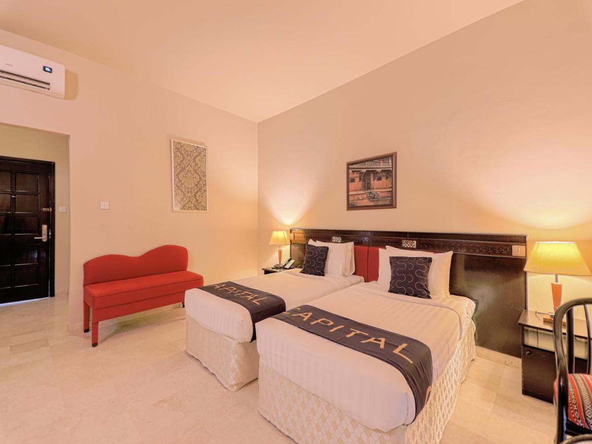 Capital O133 Al Sawadi Beach Resort & Spa Barka Εξωτερικό φωτογραφία
