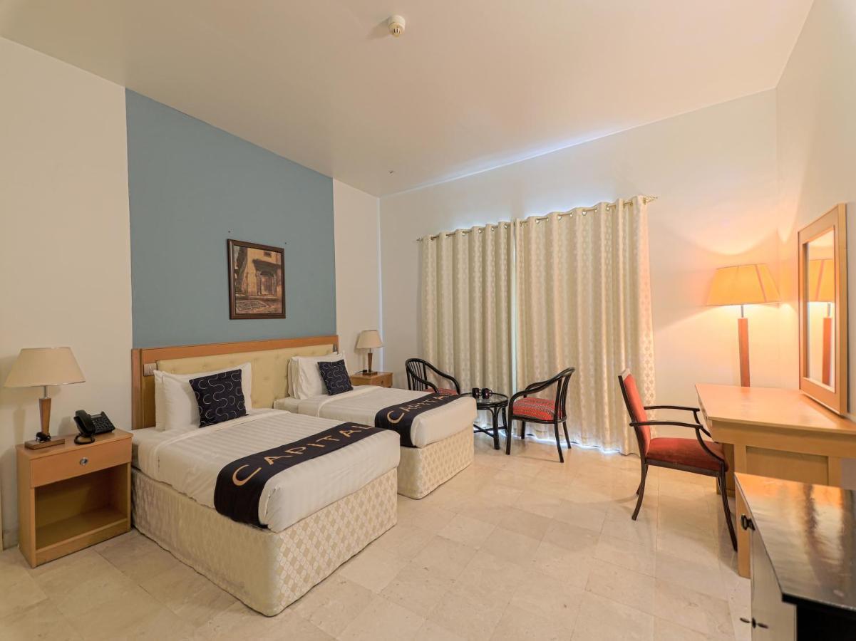 Capital O133 Al Sawadi Beach Resort & Spa Barka Εξωτερικό φωτογραφία