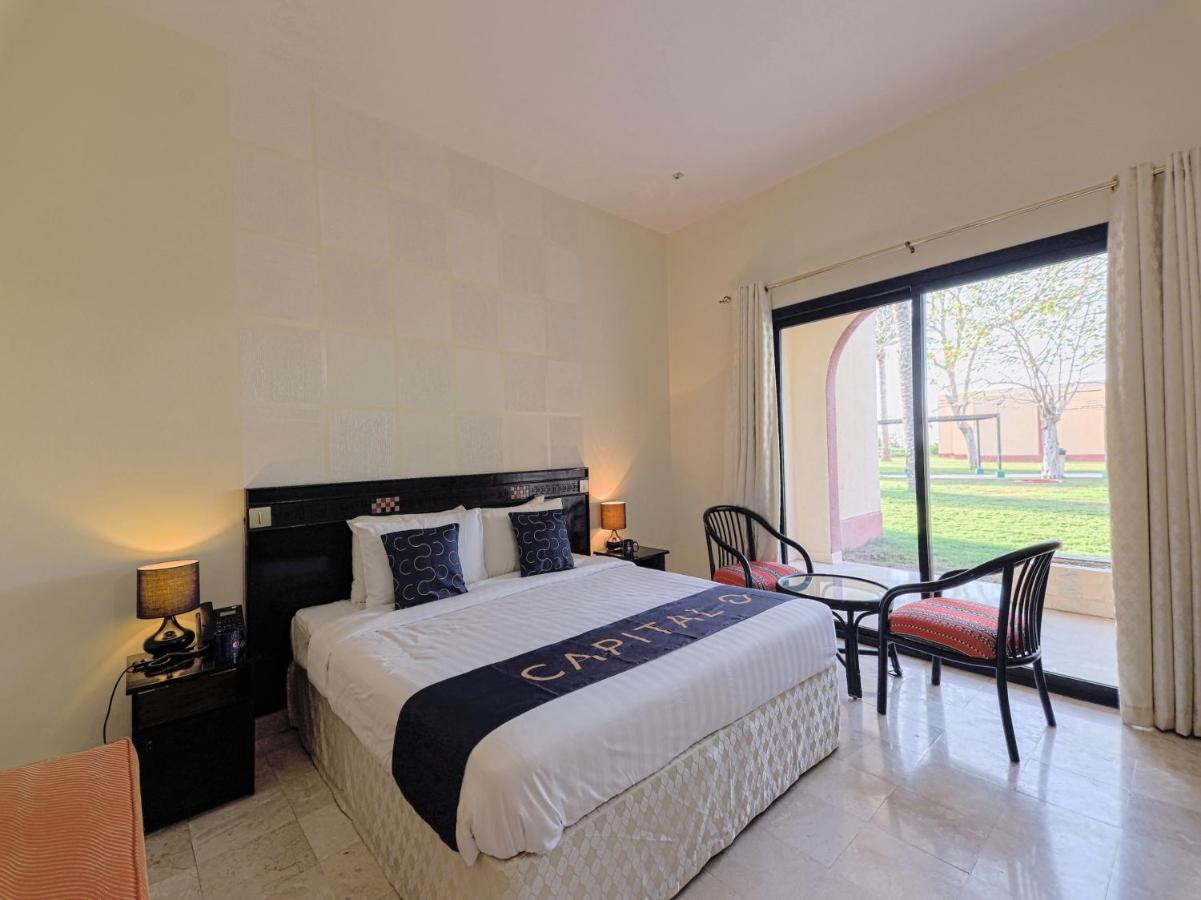 Capital O133 Al Sawadi Beach Resort & Spa Barka Εξωτερικό φωτογραφία