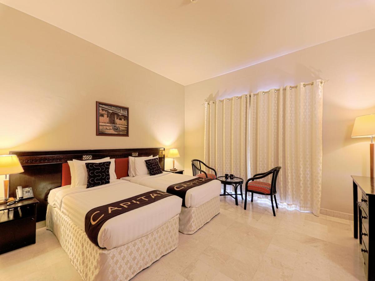 Capital O133 Al Sawadi Beach Resort & Spa Barka Εξωτερικό φωτογραφία
