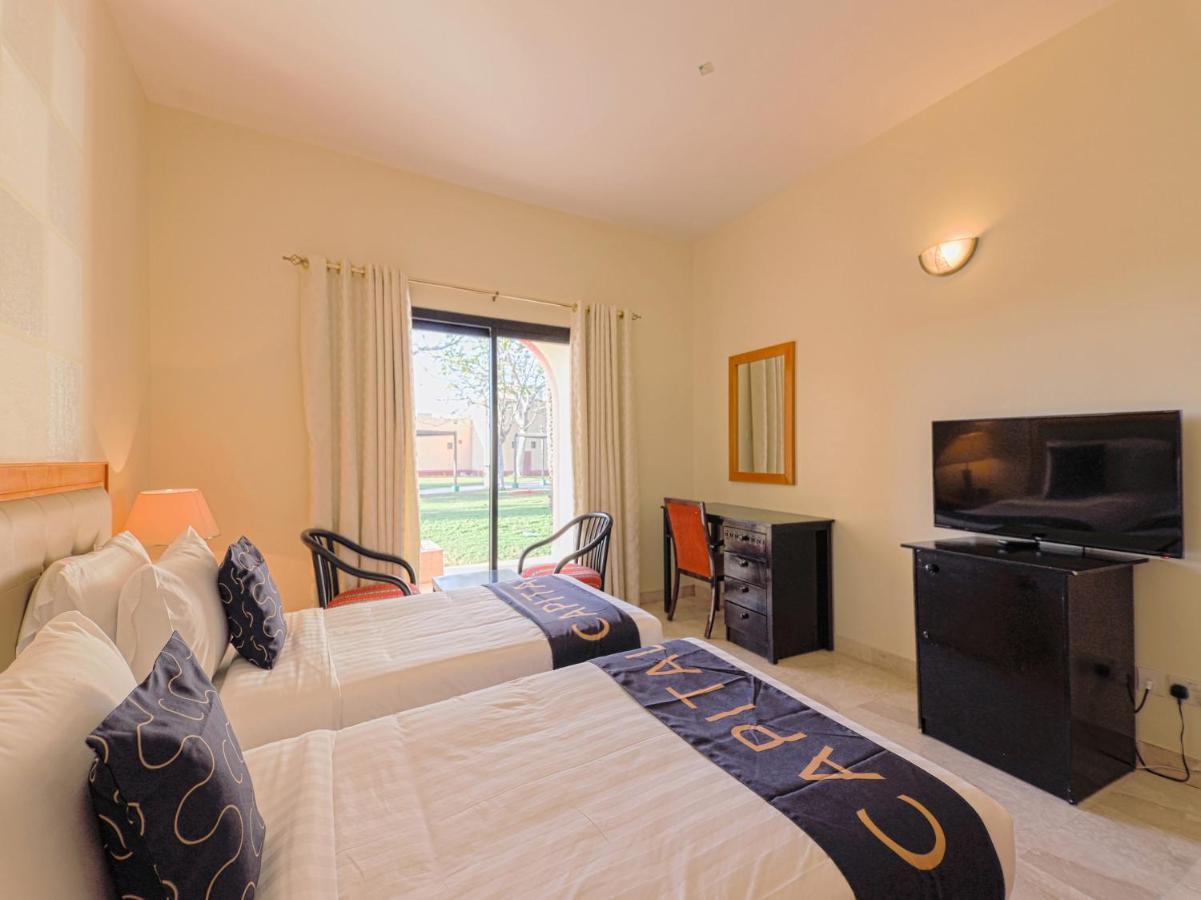 Capital O133 Al Sawadi Beach Resort & Spa Barka Εξωτερικό φωτογραφία