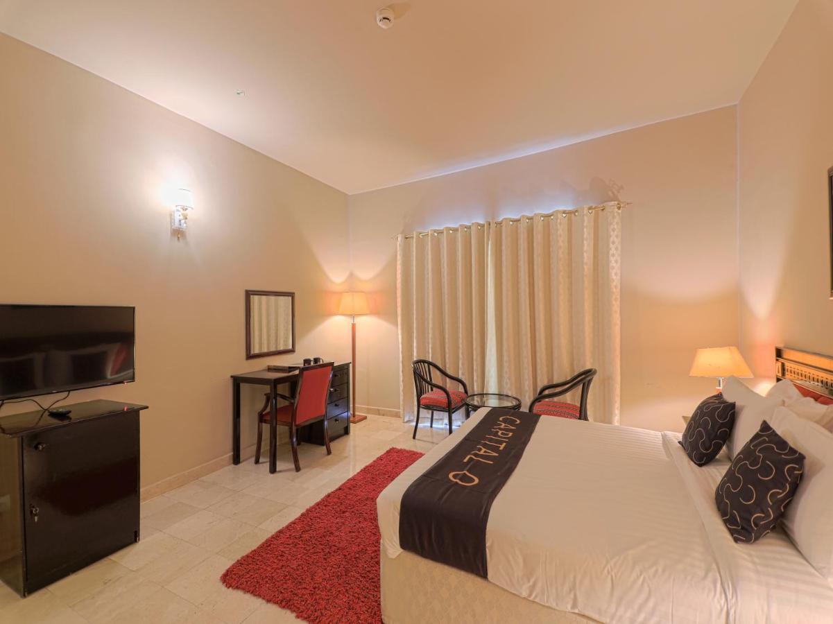 Capital O133 Al Sawadi Beach Resort & Spa Barka Εξωτερικό φωτογραφία