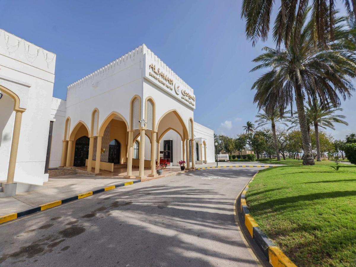 Capital O133 Al Sawadi Beach Resort & Spa Barka Εξωτερικό φωτογραφία