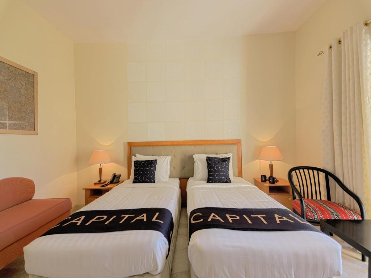 Capital O133 Al Sawadi Beach Resort & Spa Barka Εξωτερικό φωτογραφία